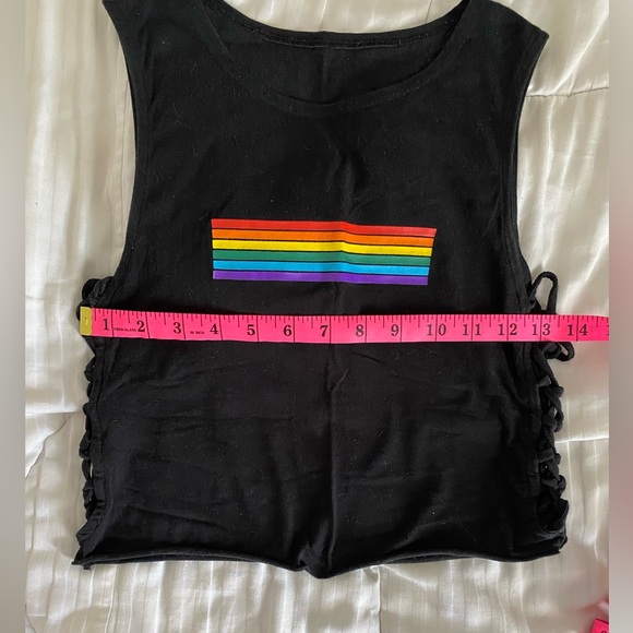 ❌SOLD❌  Black rainbow stripe crop top - Picture 6 of 7